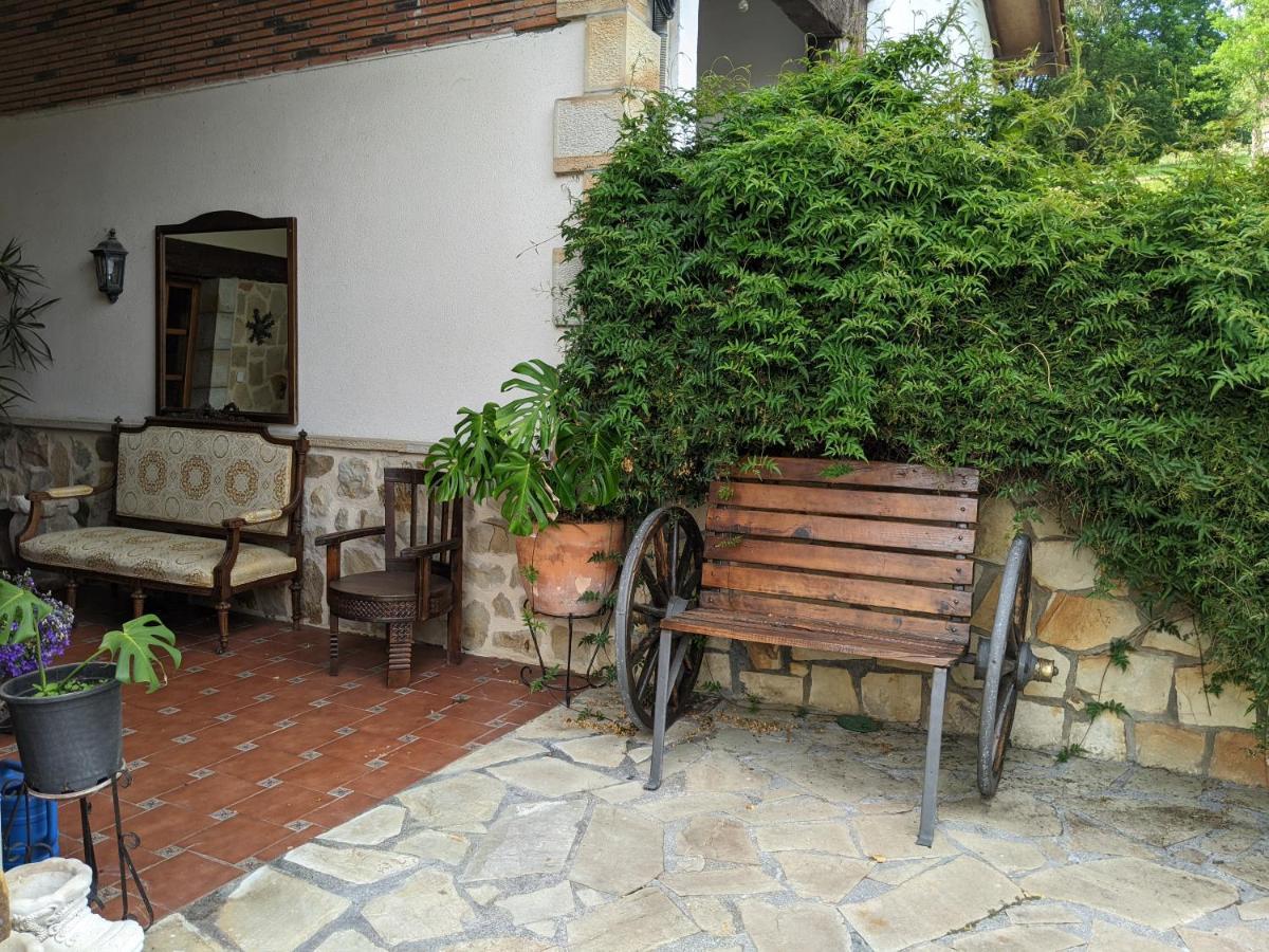 Casa Rural Bilbao Caserio Gondra Alquiler Habitaciones Mungia Exterior photo